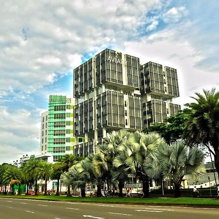 Hotel Aviary Bintaro Serpong Exteriér fotografie