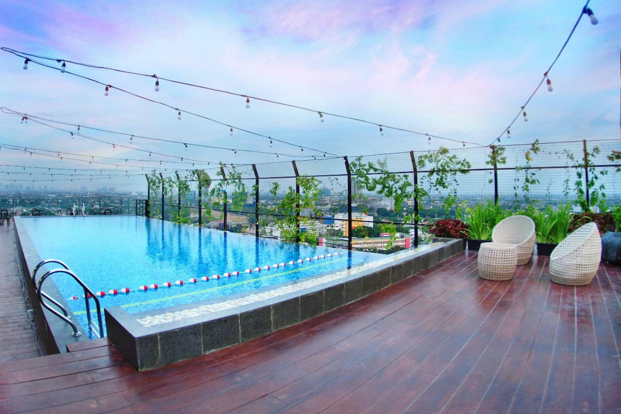 Hotel Aviary Bintaro Serpong Exteriér fotografie