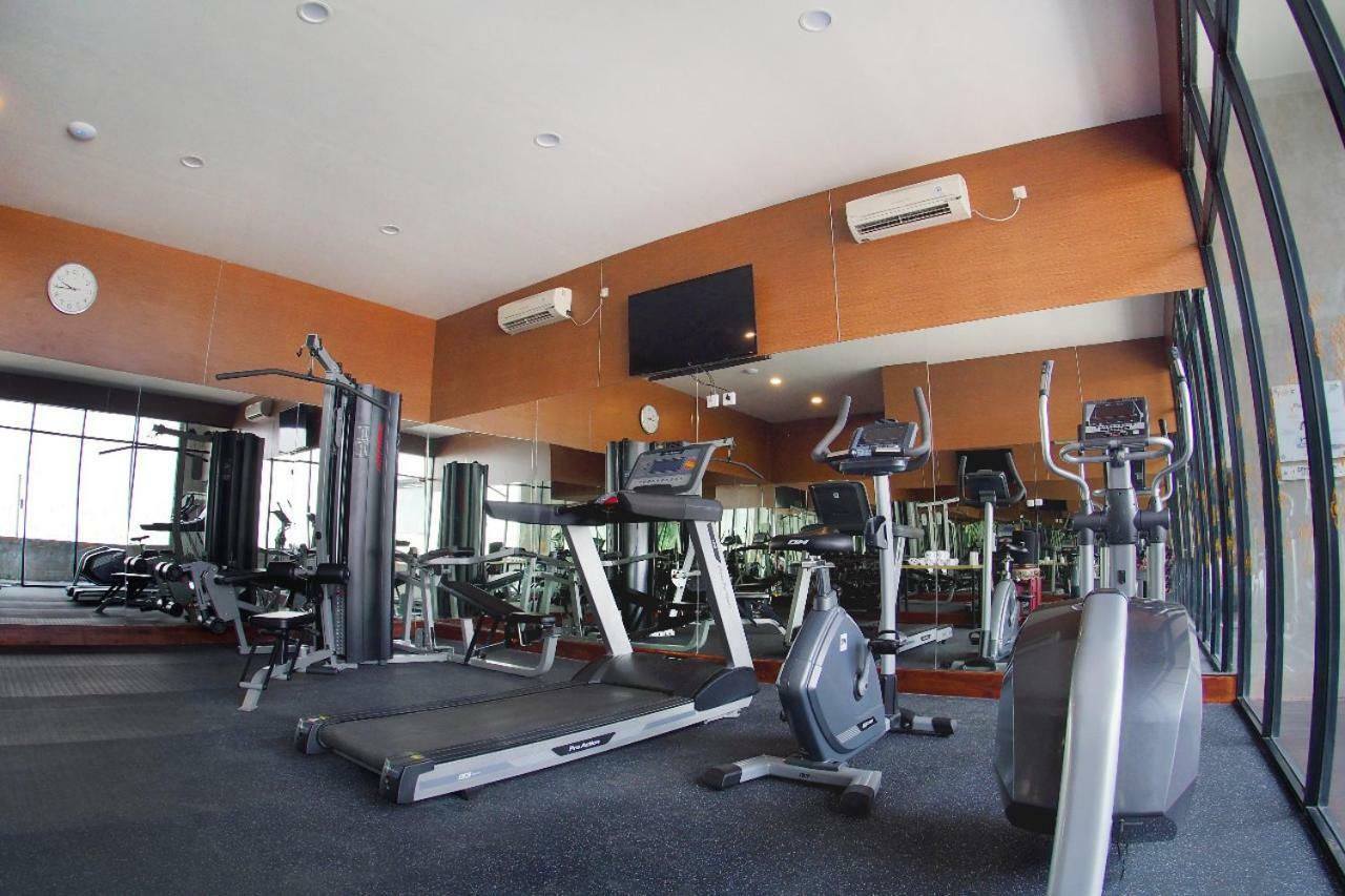 Hotel Aviary Bintaro Serpong Exteriér fotografie